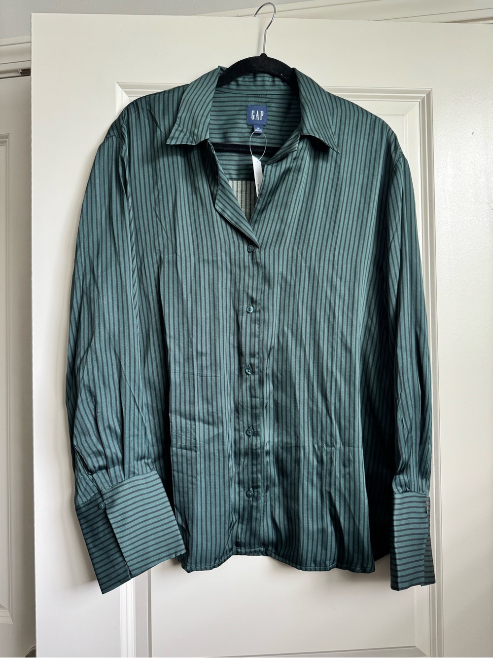 GAP Women’s Green and Black Stripe Button-Down Shirt